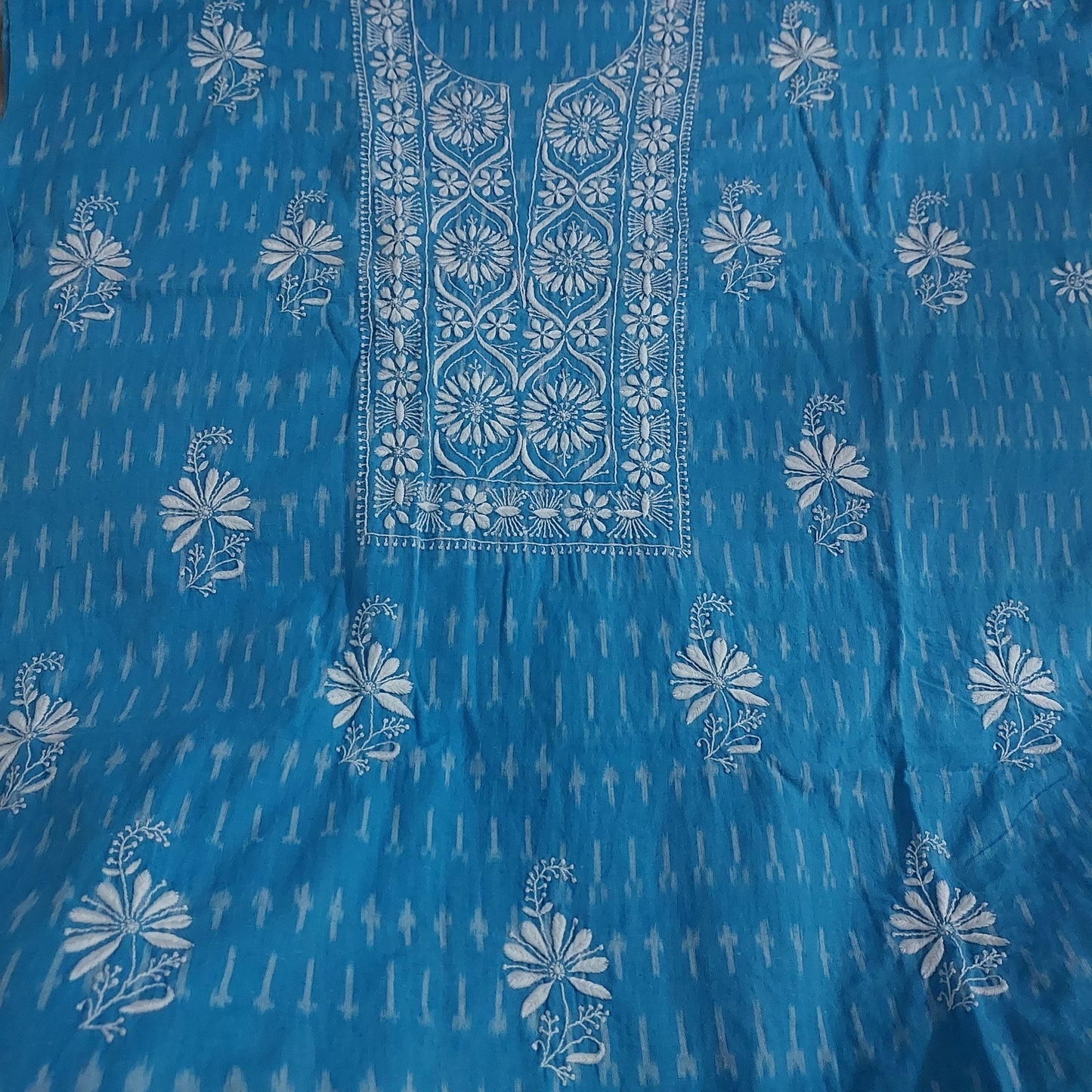 Ikkat Kurta