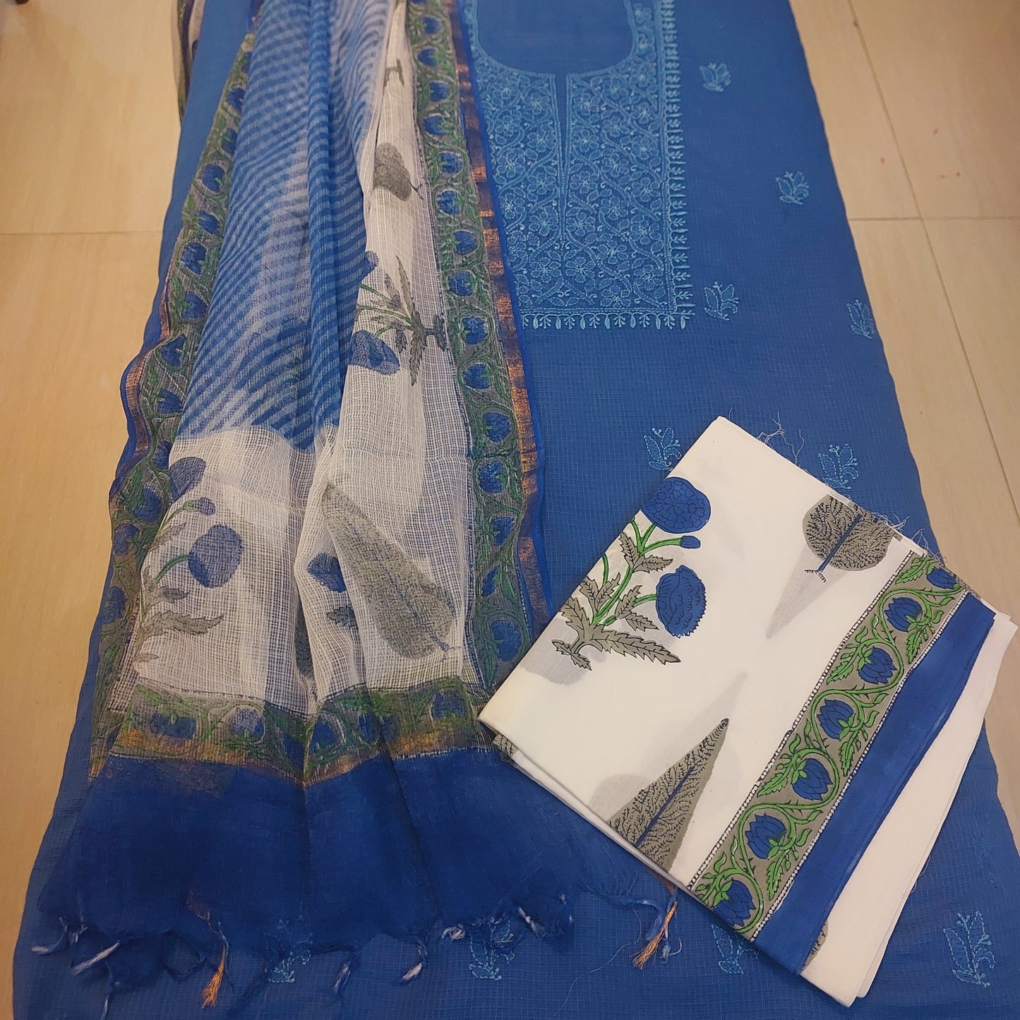 Chikankari Handblock Fusion