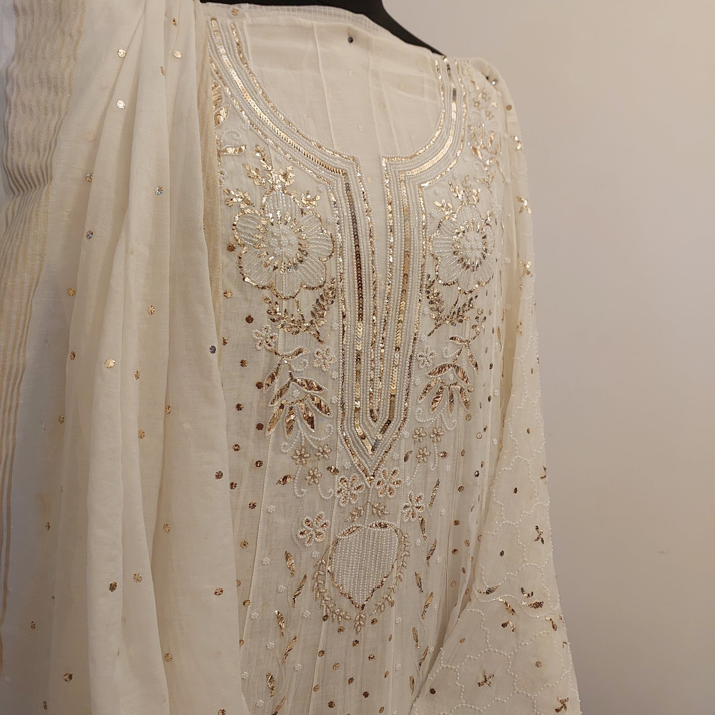 Mul Chanderi Mukaish Anarkali